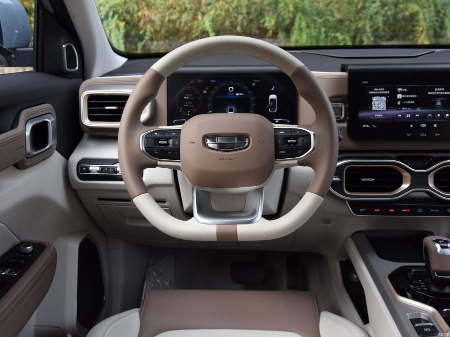 Панель приборов Geely Icon (SX12) 2019 года  (фото 34 из 78)